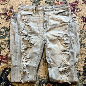 AE light wash jeans